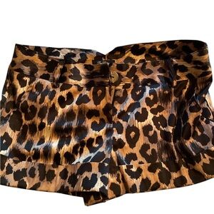 DNA Couture Women’s Festivals Leopard Print Shorts Size Medium